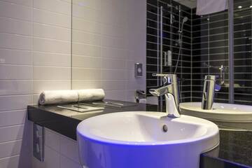 Фото номера Стандартный двухместный номер с 2 отдельными кроватями Отель Ibis Styles Walbrzych г. Валбжих 12